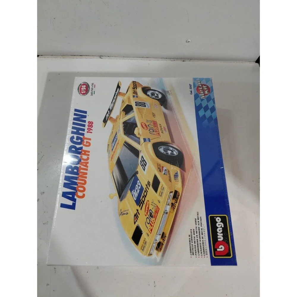 NIP Bburago 5547 1:24 Die Cast Rain-X JGTC 88 Lamborghini Countach Race Car Kit